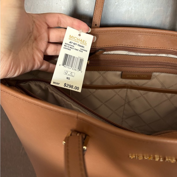 Michael Kors Tote bag - Picture 9 of 15